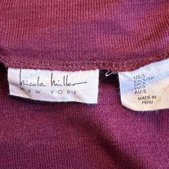 Ladies Nicole Miller Mock Turtleneck top - Picture 5 of 5